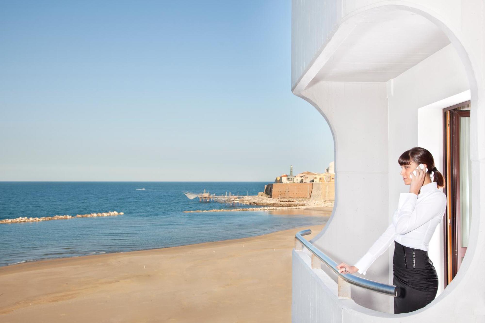 Hotel Mistral Termoli Ngoại thất bức ảnh
